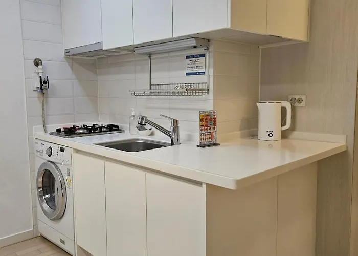 40, 2 Minutes Run To The Beach, Close To The Sea, 5 Minutes To Club D Oasis Swimming Pool, And Long Walk Along The *